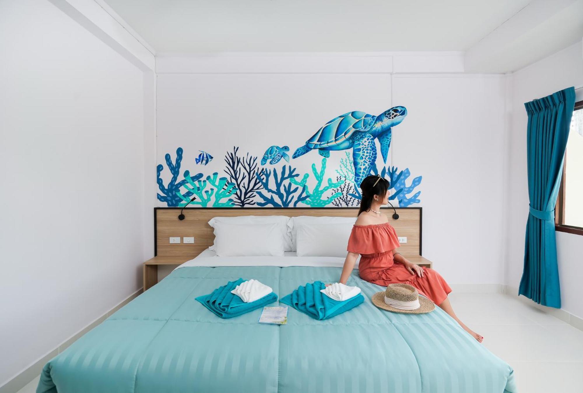 Touch Sea Boutique Hotel&Bistro Karon Exterior photo
