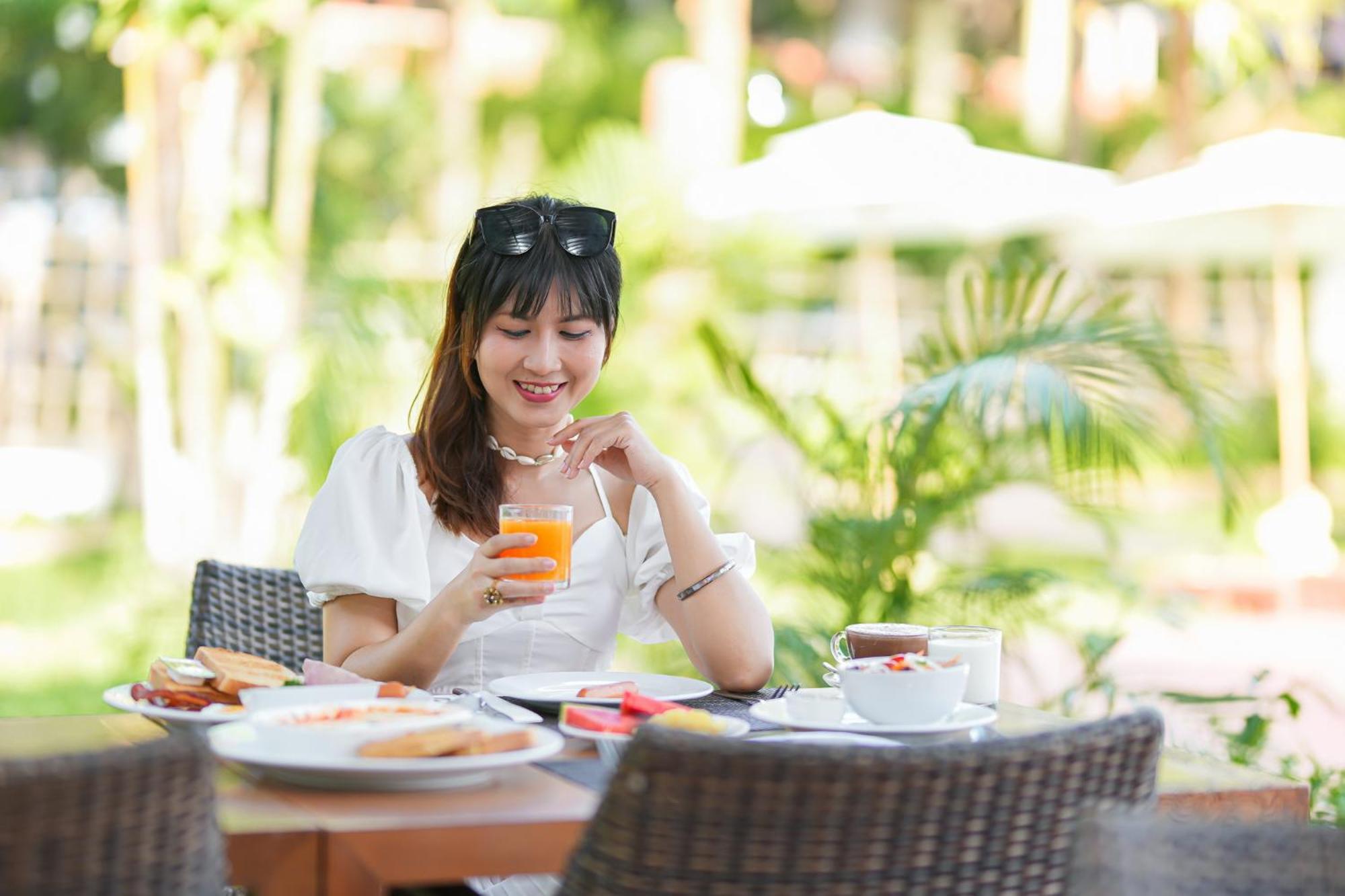 Touch Sea Boutique Hotel&Bistro Karon Exterior photo