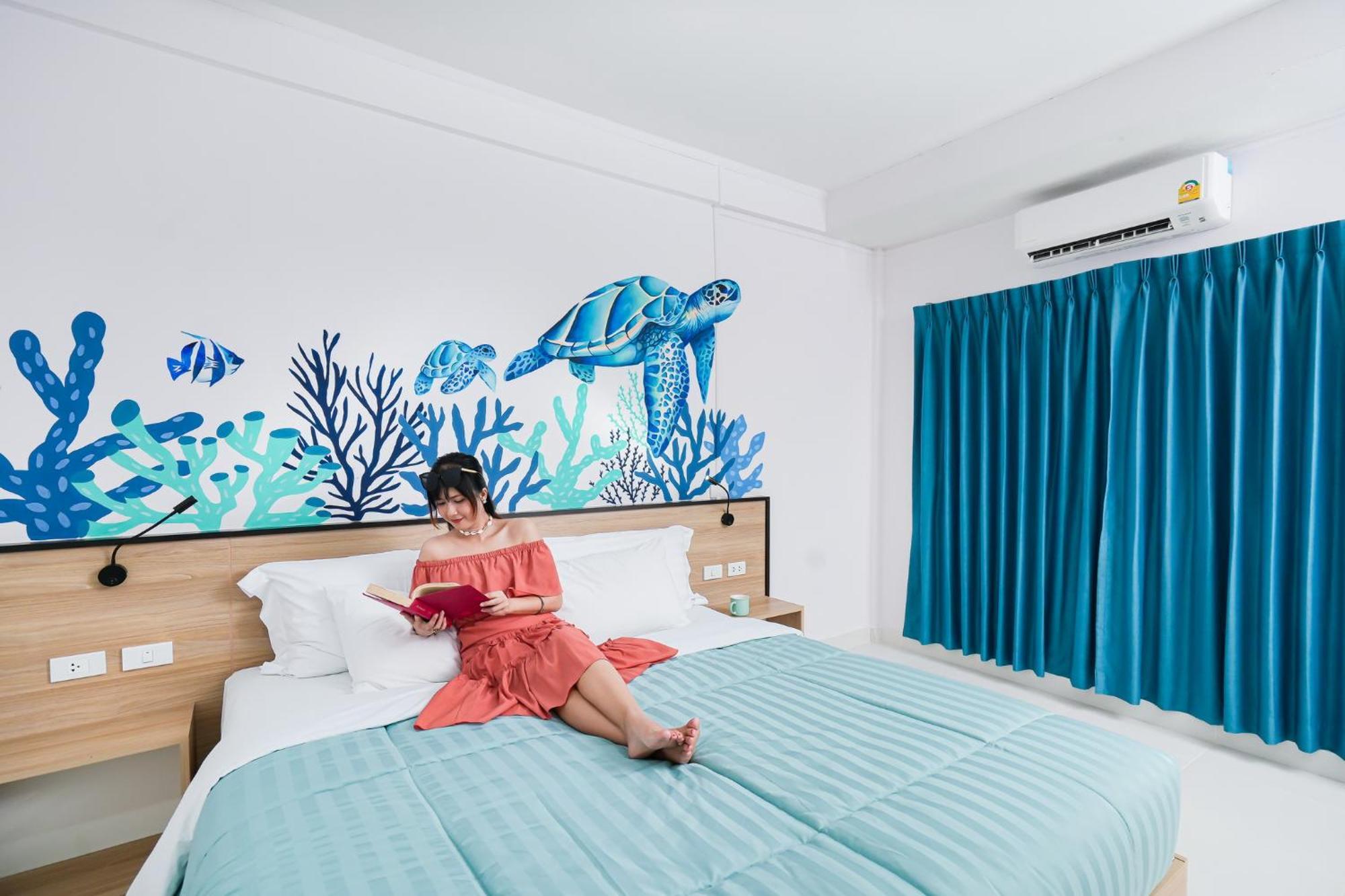 Touch Sea Boutique Hotel&Bistro Karon Exterior photo